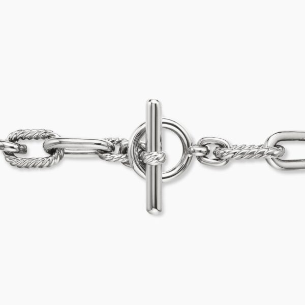 11mm – pavé setting and gemstone detail close-up|David Yurman DY Madison® Toggle Chain Bracelet in Sterling Silver