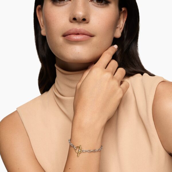 3mm in Gold – front view of authentic Chain Bracelets at Coveti|David Yurman DY Madison® Toggle Chain Bracelet in Sterling Silver with 18K Yellow Gold