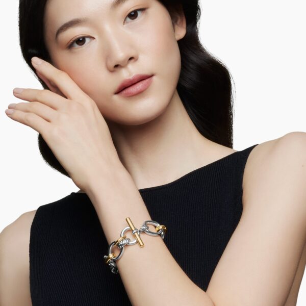 20mm in Gold – front view of authentic Chain Bracelets at Coveti|David Yurman DY Mercer® Chain Bracelet in Sterling Silver with 18K Yellow Gold and Diamonds