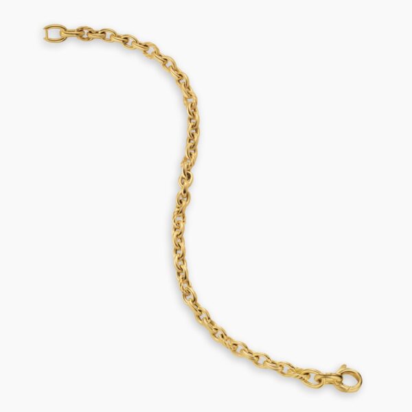 on-model styling shot|David Yurman DY Mercer® Petite Chain Bracelet in 18K Yellow Gold