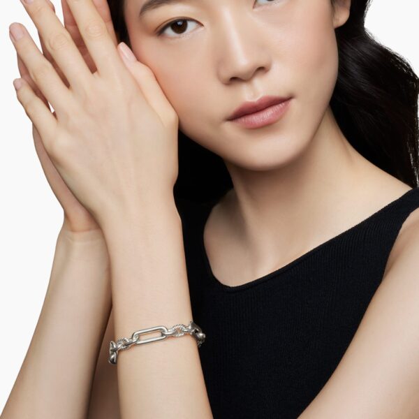 9.8mm in Silver – clasp and closure mechanism detail|David Yurman Lexington Chain Bracelet in Sterling Silver