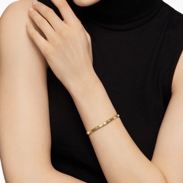 4.5mm in Gold – front view of authentic Bangle Bracelets at Coveti|David Yurman Modern Renaissance® Bangle Bracelet in 18K Yellow Gold with Diamonds