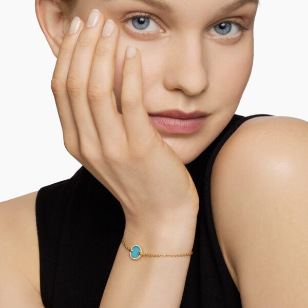 11mm in Blue – clasp and closure mechanism detail|David Yurman Petite DY Elements® Center Station Chain Bracelet in 18K Yellow Gold with Turquoise and Diamonds