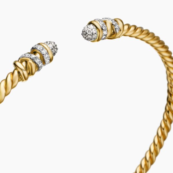 3mm – Cable motif close-up