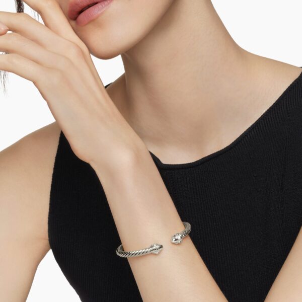 5mm – pavé setting and gemstone detail close-up|David Yurman Renaissance® Classic Cable Bracelet in Sterling Silver