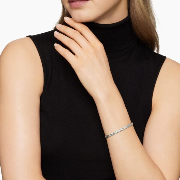 4.6mm in Silver – front view of authentic Bangle Bracelets at Coveti|David Yurman Sculpted Cable Bangle Bracelet in 18K White Gold with Diamonds