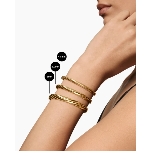 4.6mm in Gold – clasp and closure mechanism detail|David Yurman Sculpted Cable Bangle Bracelet in 18K Yellow Gold
