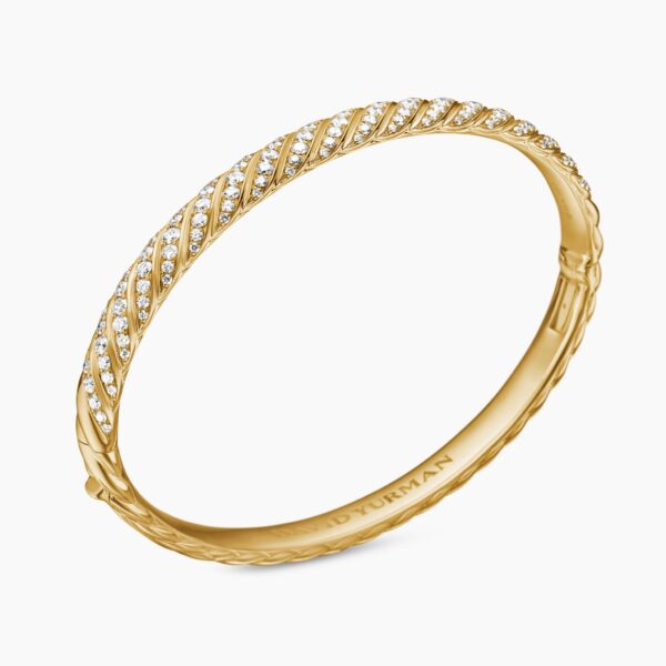 6.2mm Gold – worn on the wrist