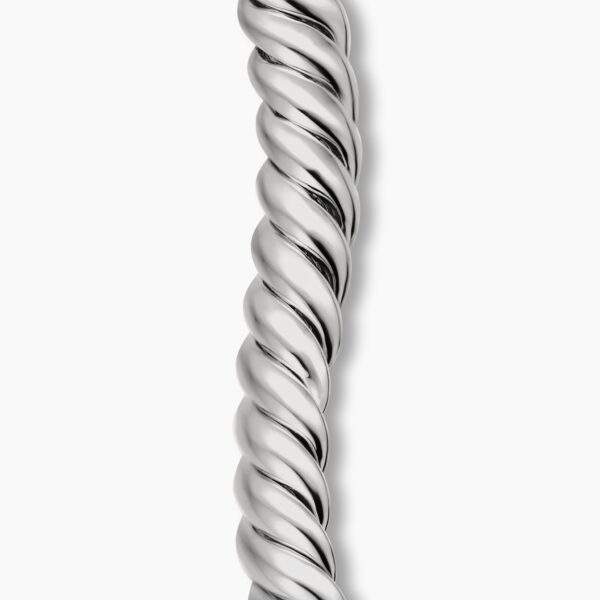 8.5mm – Cable motif close-up