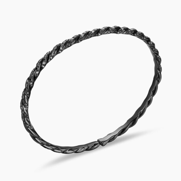 3.5mm Black – worn on the wrist