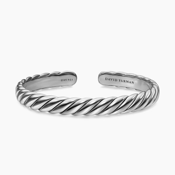 7.5mm Silver – worn on the wrist