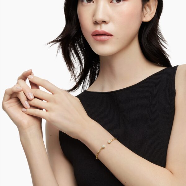 2.6mm in Gold – front view of authentic Cable Bracelets at Coveti|David Yurman Solari Cablespira® Bracelet in 18K Yellow Gold with Diamonds