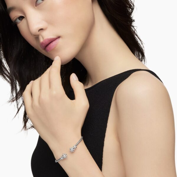 3.5mm – pavé setting and gemstone detail close-up|David Yurman Starburst Cable Bracelet in Sterling Silver with Diamonds
