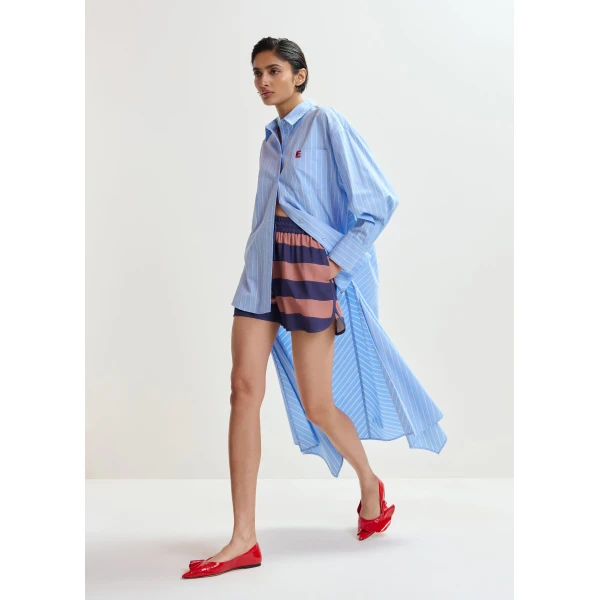 Essentiel Antwerp Light Blue And White Oversized Cotton Shirt With Transformable Tie Detail, view 4