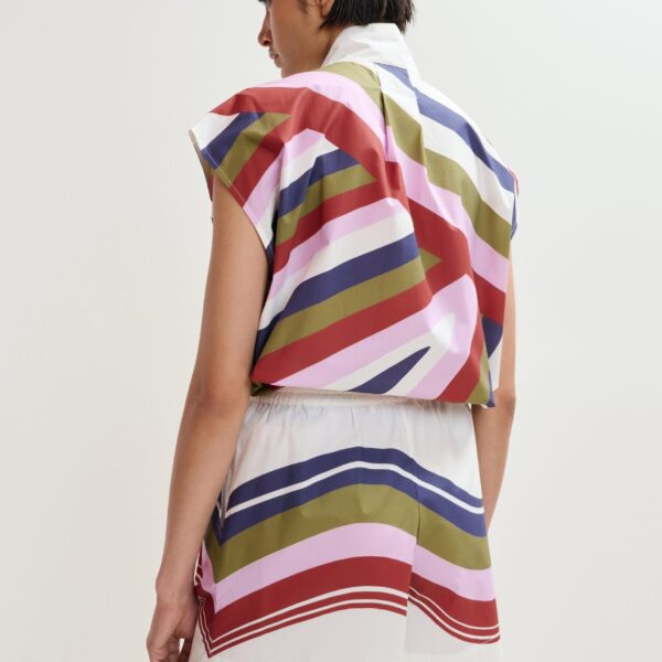 Essentiel Antwerp Off-White And Multicolor Cotton Shorts With Placed Stripe Print - Essentiel Antwerp Shorts - Colorful Belgian Design - Shop at Coveti