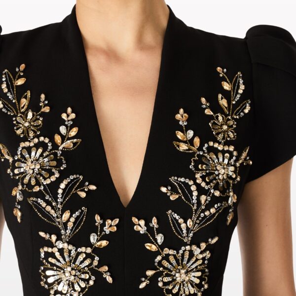 Jenny Packham  Black gown