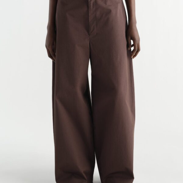 Lemaire Large Chino in Cotton Twill - Pants - Parisian Minimalist Luxury at Coveti