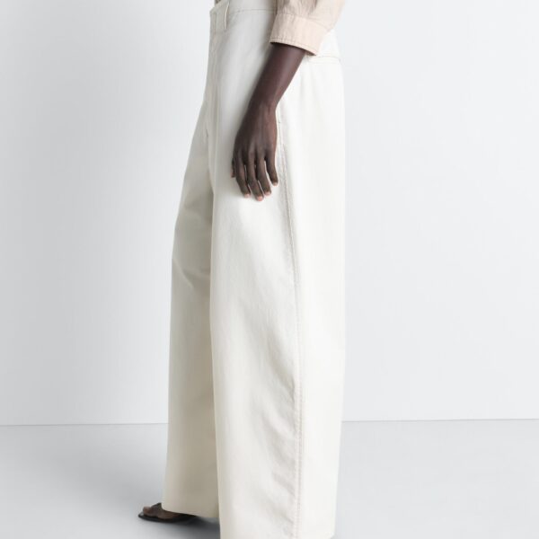 Lemaire Large Chino in Cotton Twill - Pants - Parisian Minimalist Luxury at Coveti