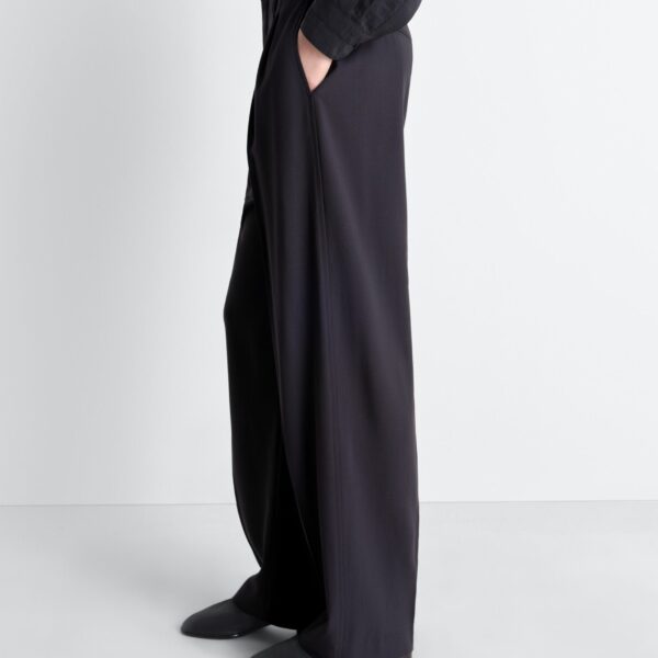 Lemaire Soft Tailored Pants in Wool Crepe - Pants - Parisian Minimalist Luxury at Coveti