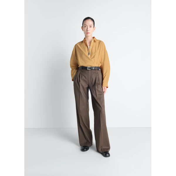 Lemaire Straight Collar Twisted Shirt in Washed Cotton Silk, view 4