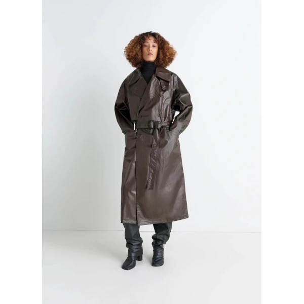 Lemaire Trench Coat in Coated Cotton, view 4