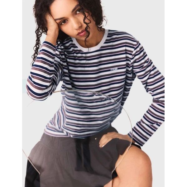 Maje T-shirt Parisian Accessible Luxury Clothing at Coveti