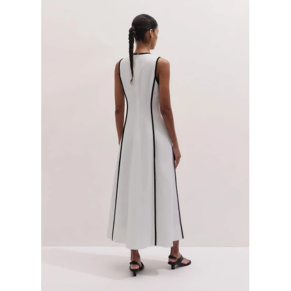 Me and Em Effortless Maxi Dress
Crease-Less Linen Dress, view 4