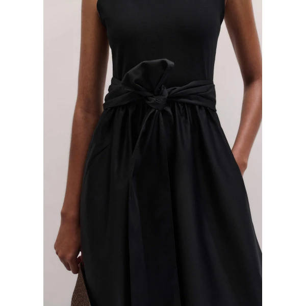 Me and Em Fit + Flare Maxi Dress
Jersey + Poplin Dress, view 5