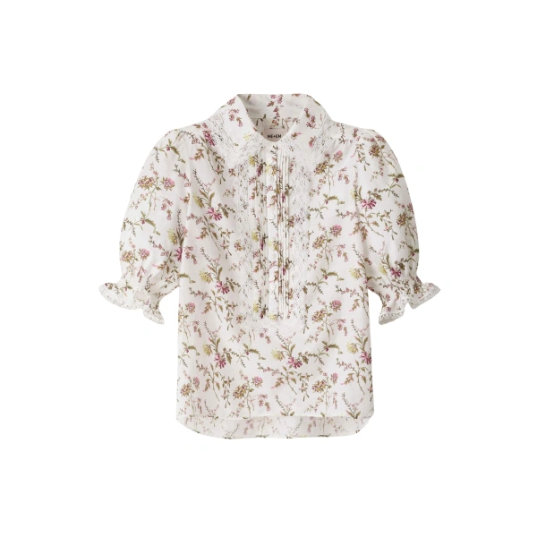 Me and Em Straight Blouse
Cotton + Silk Top