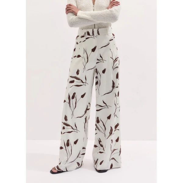 Me and Em Wide-Leg Pant
Crease-Less Linen, view 4