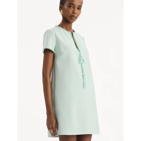 Oscar de la Renta Beaded Bow Detail Shift Dress - Dresses - American Luxury Evening Wear at Coveti