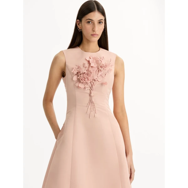 Oscar de la Renta Bouquet Embroidered Cocktail Dress - Dresses - American Luxury Evening Wear at Coveti