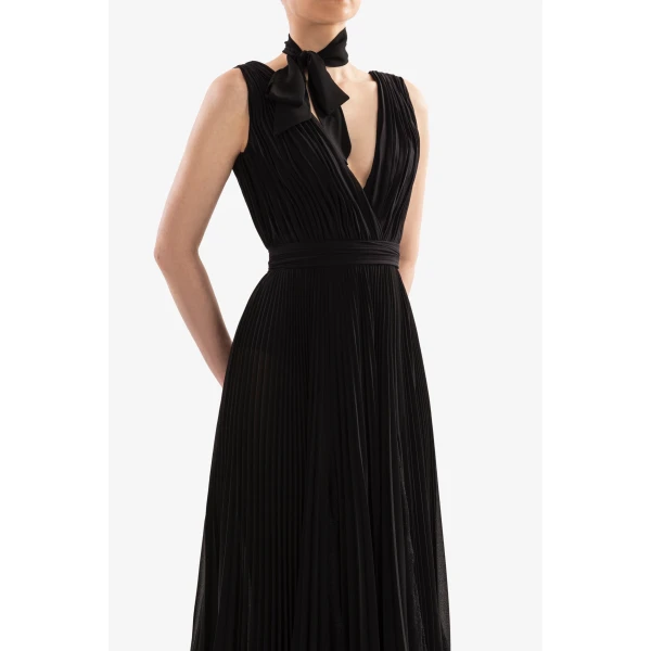 Pleated Dress With Lace - Image 6