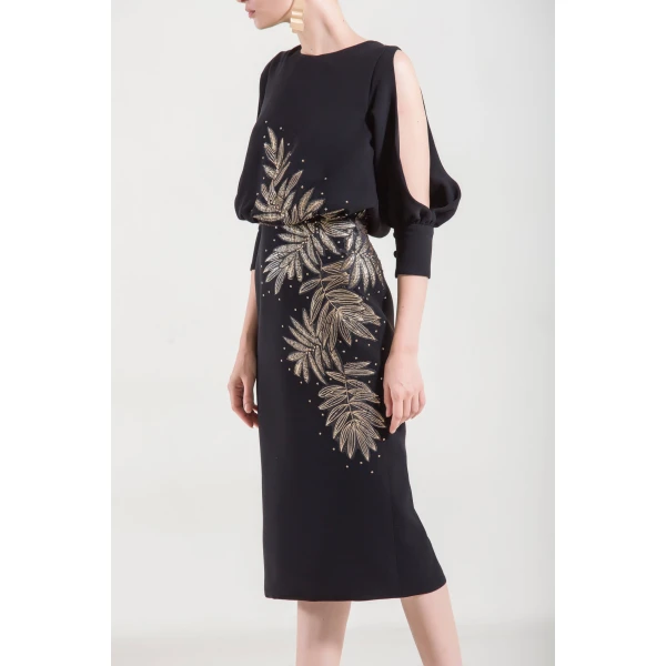 Saiid Kobeisy Short Straight Dress With Short Sleeves And Embroidery On The Side, view 3