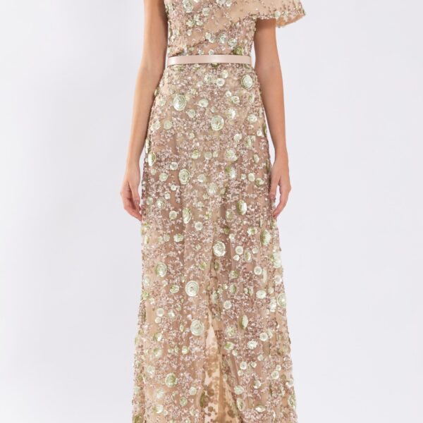 Tulle Dress With Envelope Skirt And Off-Shoulder Sleeves And Tulle Tail - Image 5
