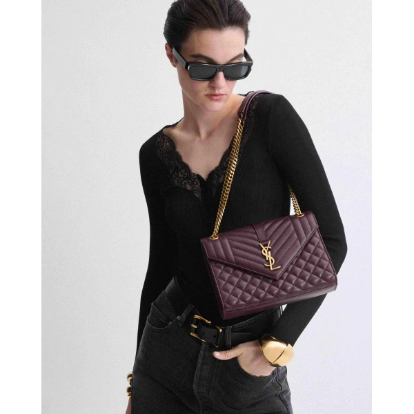 Saint Laurent ENVELOPE medium in grain de poudre leather, view 2