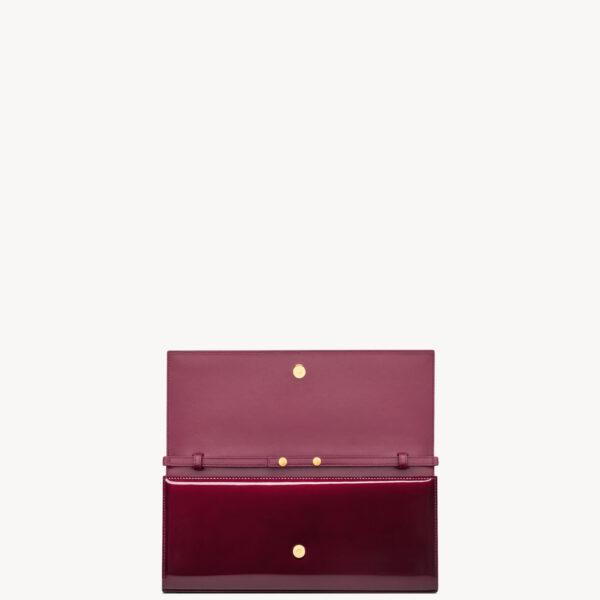 Saint Laurent KATE clutch in patent leather designed in Paris