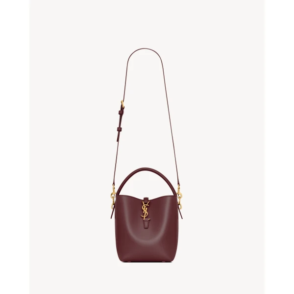 Saint Laurent LE 37 small in shiny leather, view 3