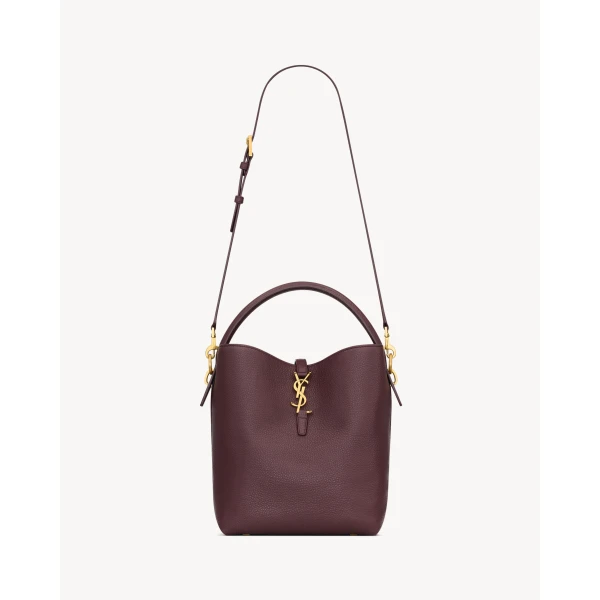 Saint Laurent LE 37 supple in grained leather, view 3