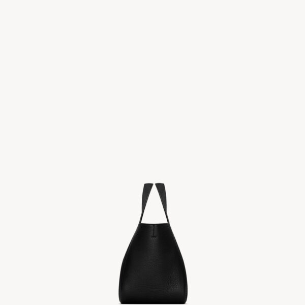 Saint Laurent LE 5 À 7 BABY BEA in grained leather designed in Paris