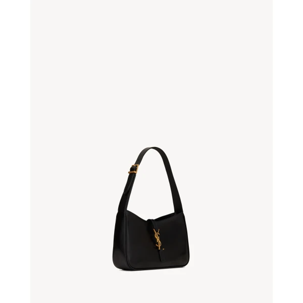 Saint Laurent LE 5 À 7 in smooth leather, view 5
