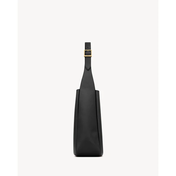 Saint Laurent LE 5 À 7 supple LARGE in grained leather, view 4