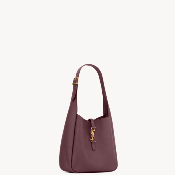 Saint Laurent LE 5 À 7 supple small IN GRAINED LEATHER designed in Paris