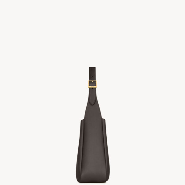 Saint Laurent LE 5 À 7 supple small in grained leather designed in Paris