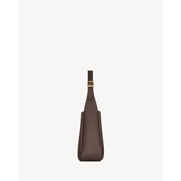 Saint Laurent LE 5 À 7 supple small in grained leather, view 5