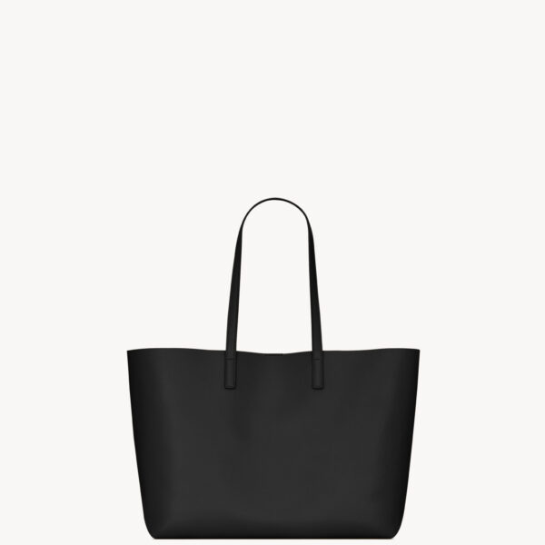 Saint Laurent Shopping Saint Laurent in leather designed in Paris