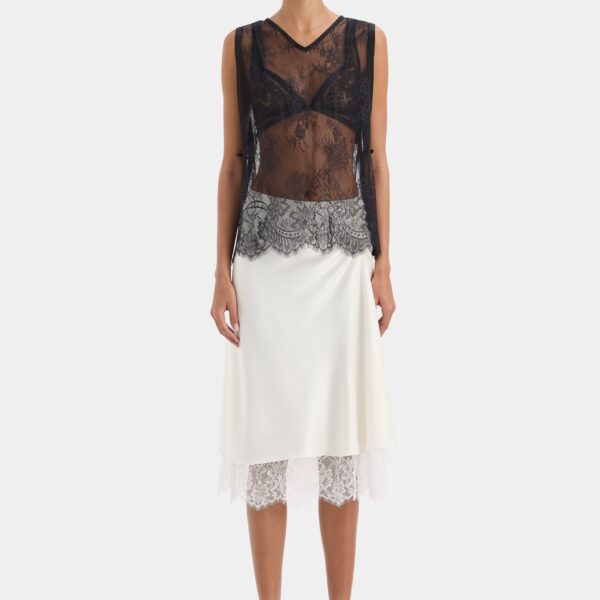Sir The Label  in soft pastel tones – resort wear collection