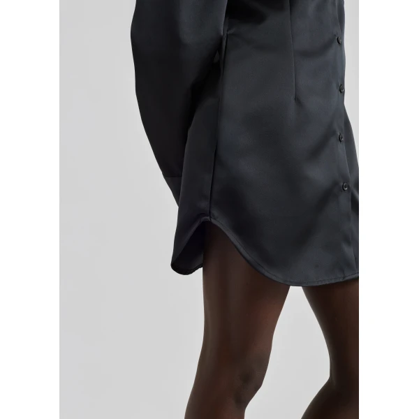 The Frankie Shop Akita Satin Cinched Shirt Dress – Black, view 3