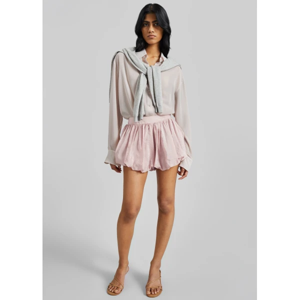 The Frankie Shop Alina Bubble Hem Shorts – Faded Pink, view 4