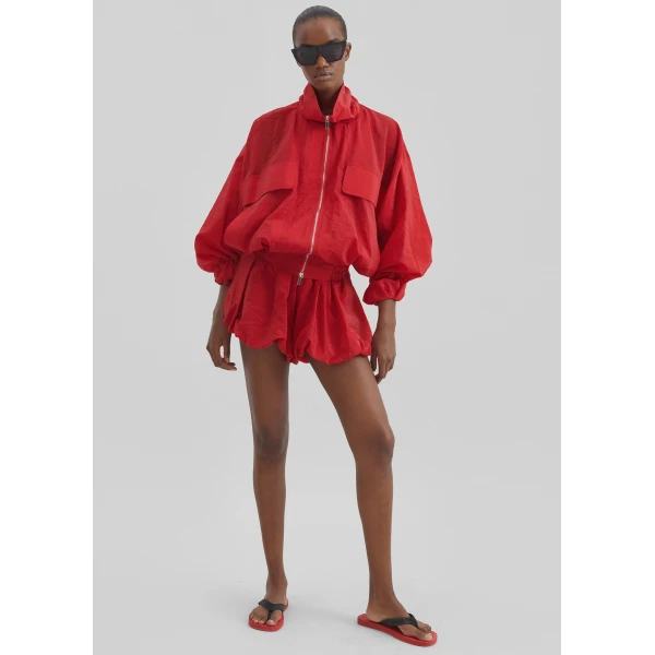 The Frankie Shop Alina Bubble Hem Shorts – Red, view 2
